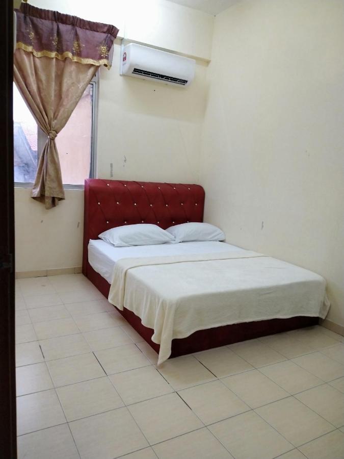 Homestay Kuala Terengganu Near Batu Burok, Hospital Hsnz, Ktcc Mall, Drawbridge A Eksteriør billede