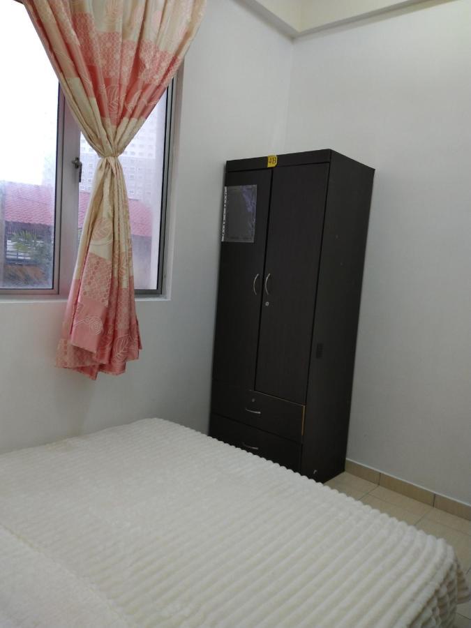 Homestay Kuala Terengganu Near Batu Burok, Hospital Hsnz, Ktcc Mall, Drawbridge A Eksteriør billede