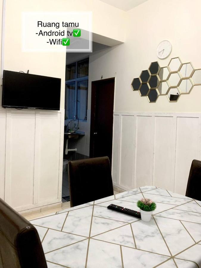 Homestay Kuala Terengganu Near Batu Burok, Hospital Hsnz, Ktcc Mall, Drawbridge A Eksteriør billede